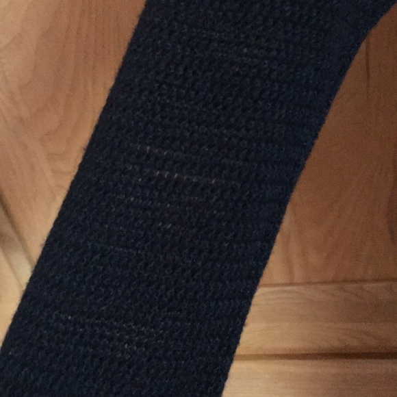 Super sexy LBD! Perfect for holiday parties and NYE - Picture 5 of 8